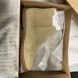 Steve Madden Highline Chelsea Sand Boot